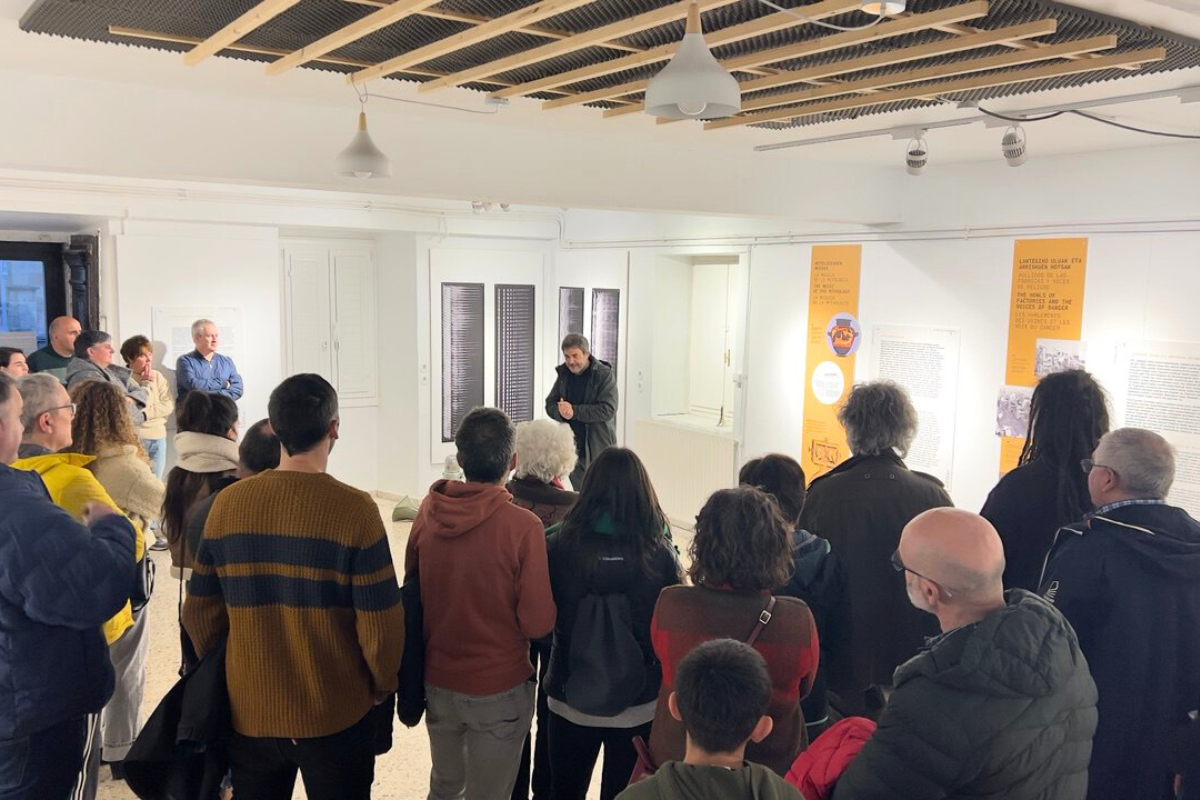 Aire errea exhibition opens at the gernika peace museum